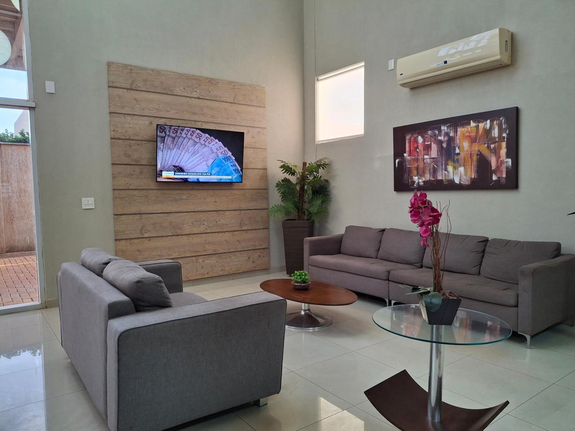 Onix Inn Hotel Cravinhos Экстерьер фото