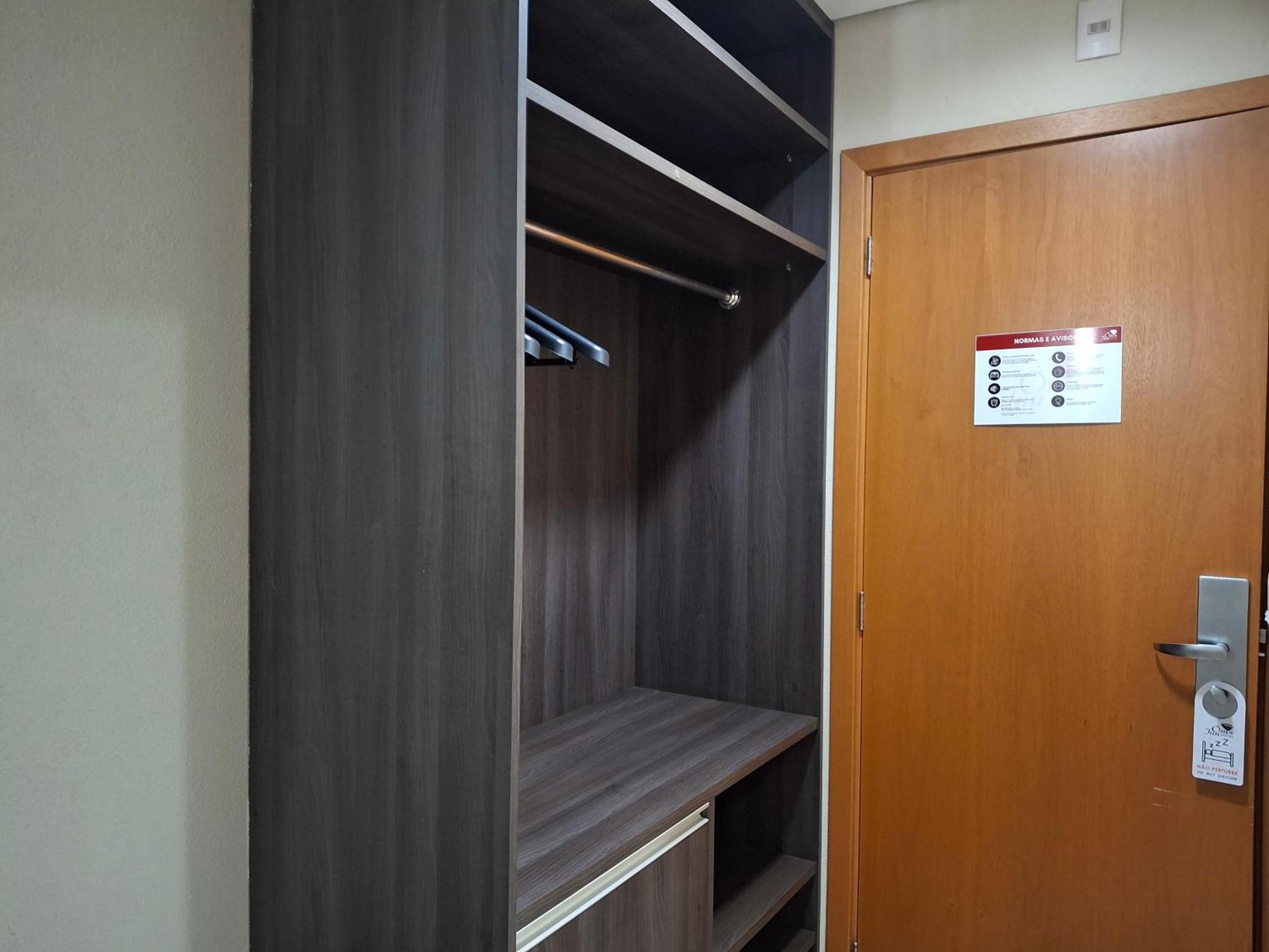 Onix Inn Hotel Cravinhos Экстерьер фото